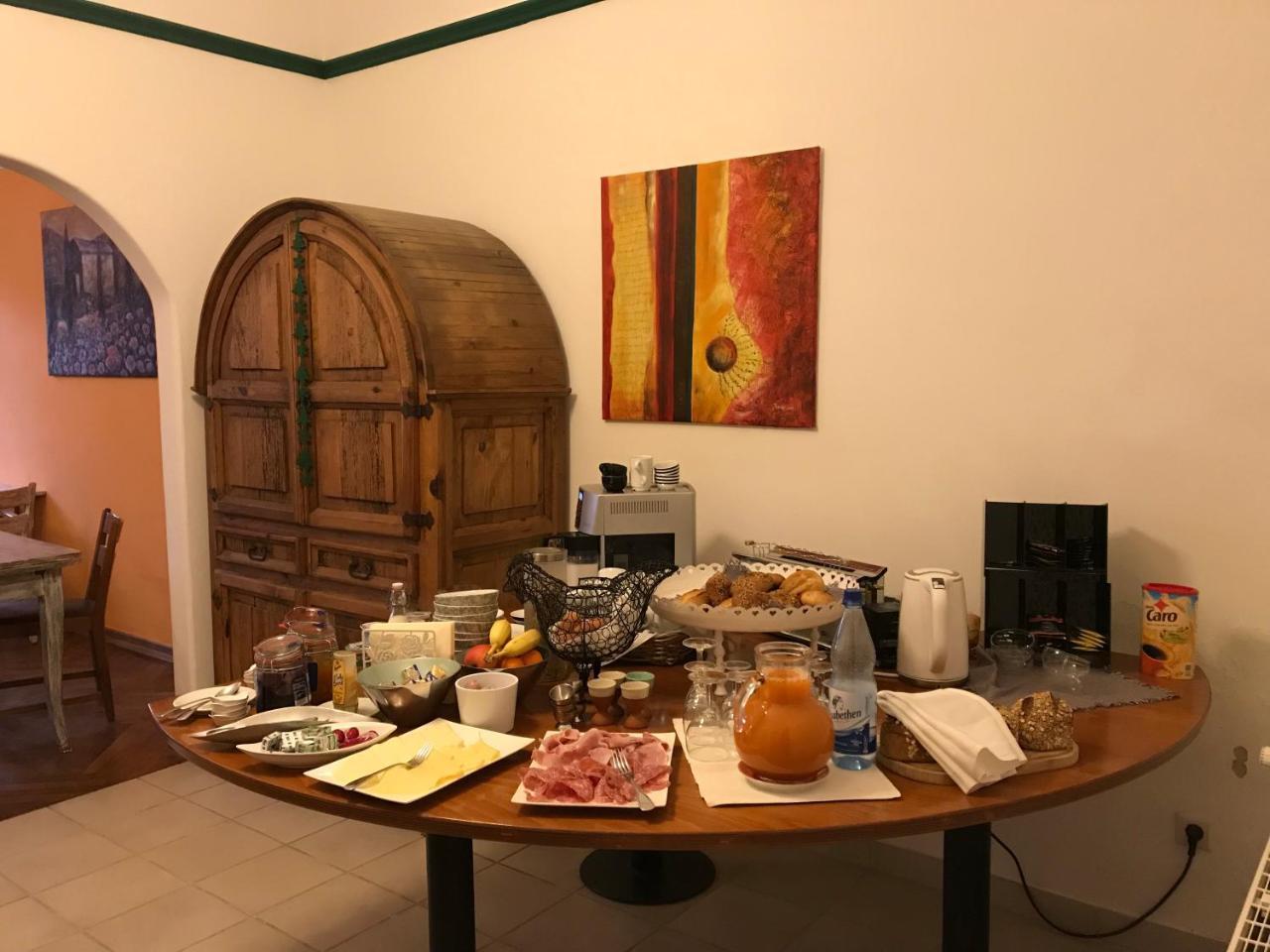 Frühstückspension Vivo-vino 3*